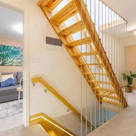 Garden House Near Andrassy 4br Design Gem * Budapest